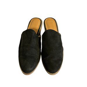 Black Round Toe Mule with Short Heel
